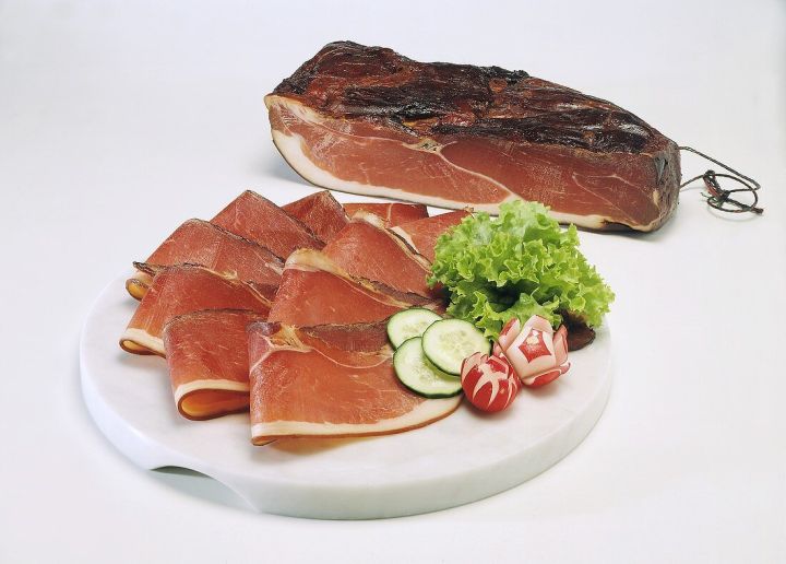 Alemenia ham 1